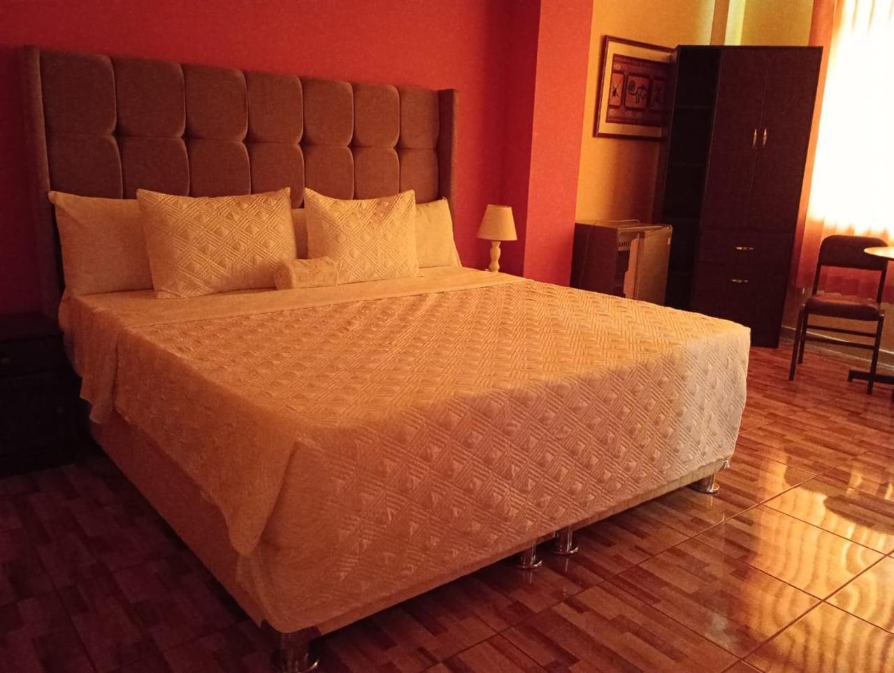 Madison Suite Tacna Exteriör bild
